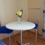 Dom 