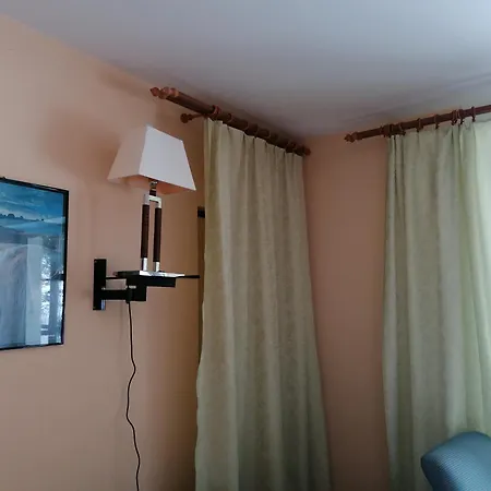 Κατάλυμα σε φάρμα Dom 